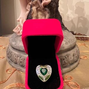 Fashion ❤️ shape Ring